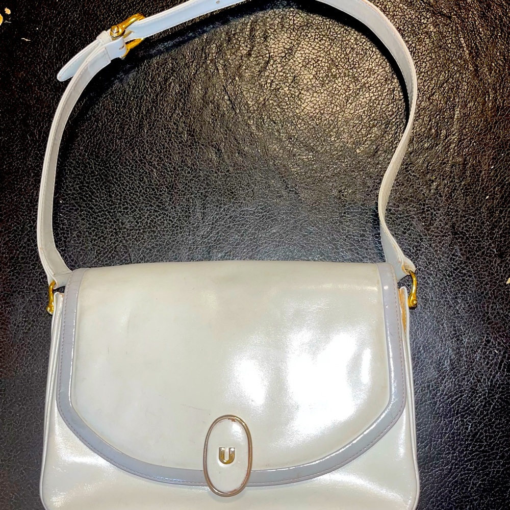 Vintage - shoulder bag - I love this bag I can’t believe I’m getting rid of it